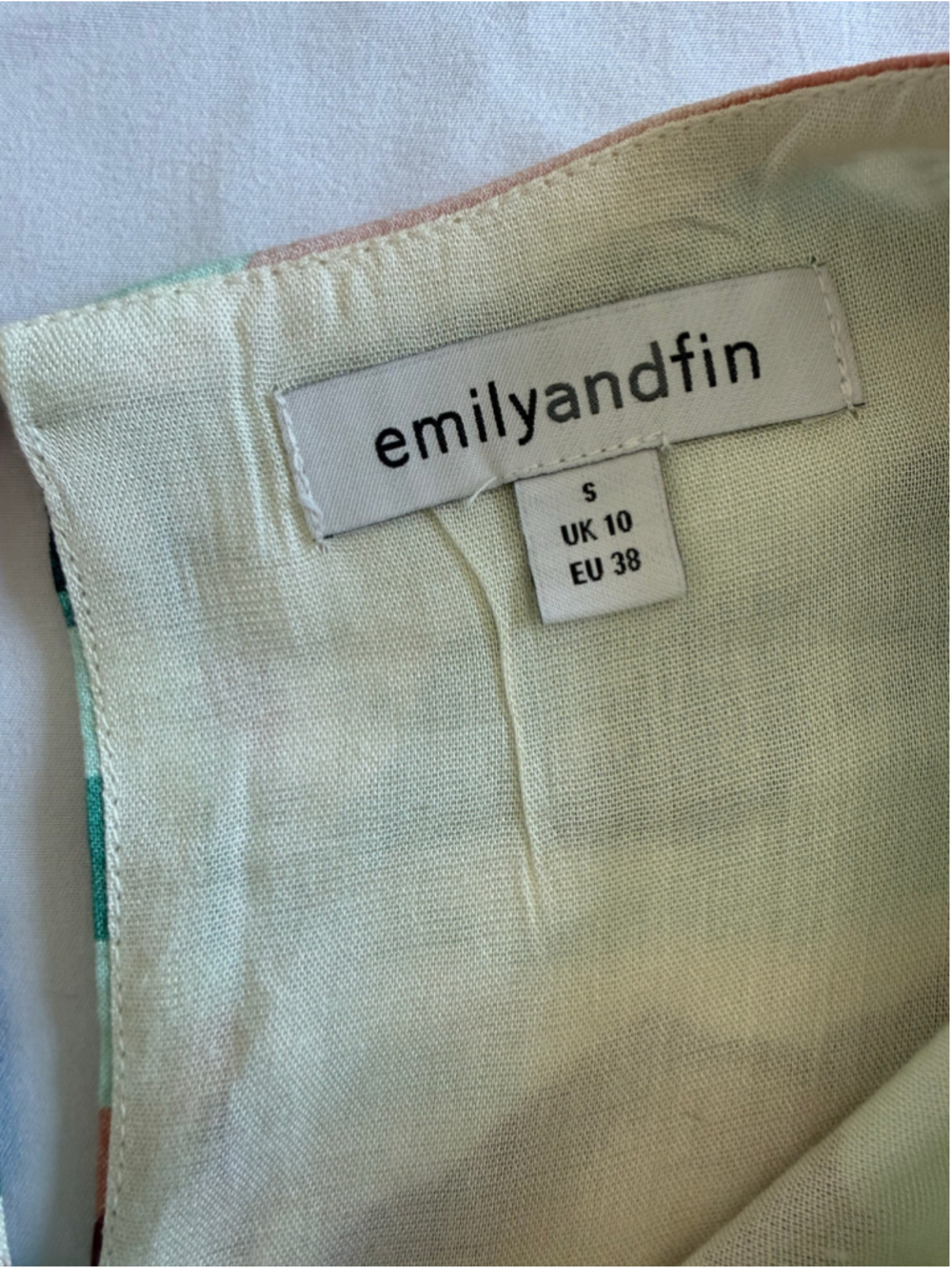 Women's emilyandfin Green Pink Mountain Print Dress S - Picture 5 of 9